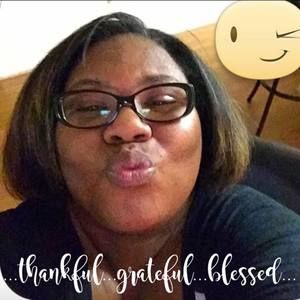 Meet your Posher, Camille